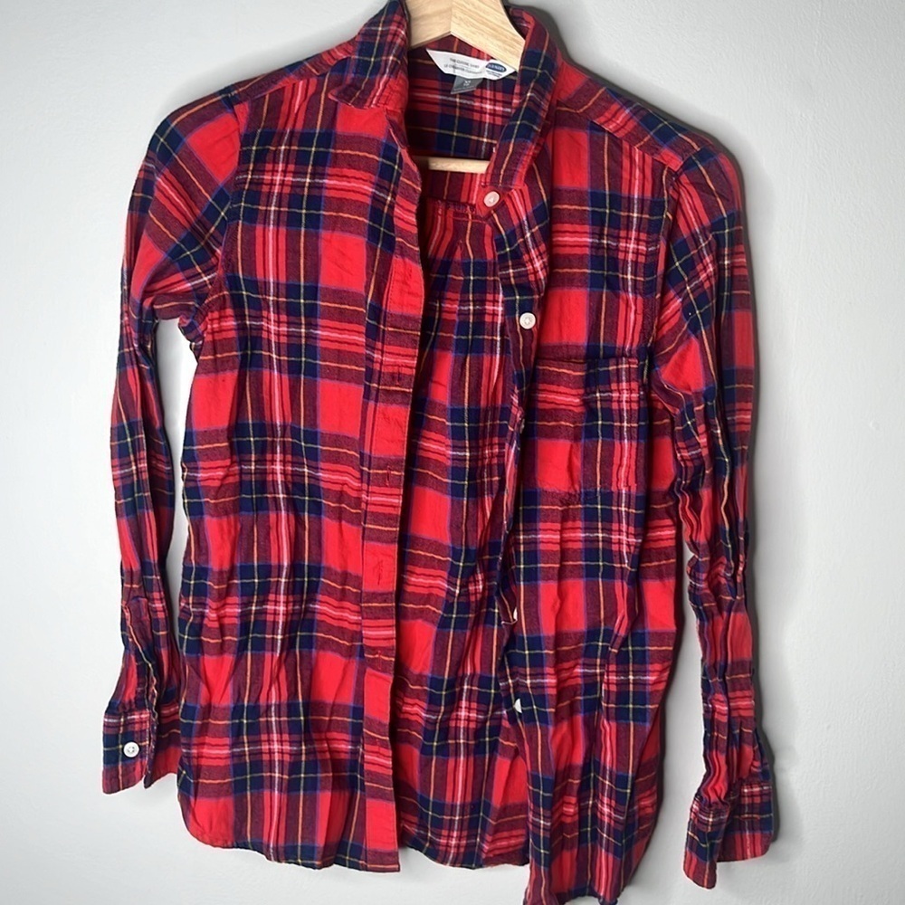 Old Navy Plaid Women’s XS Red Button Down